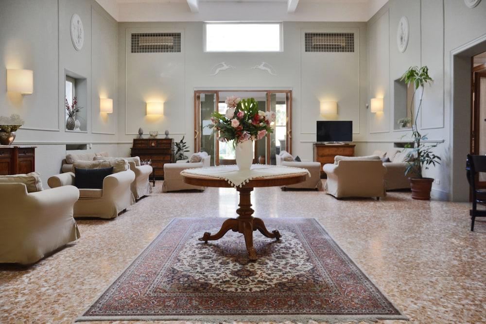 Hotel Touring Wellness & Beauty Fiuggi Dış mekan fotoğraf