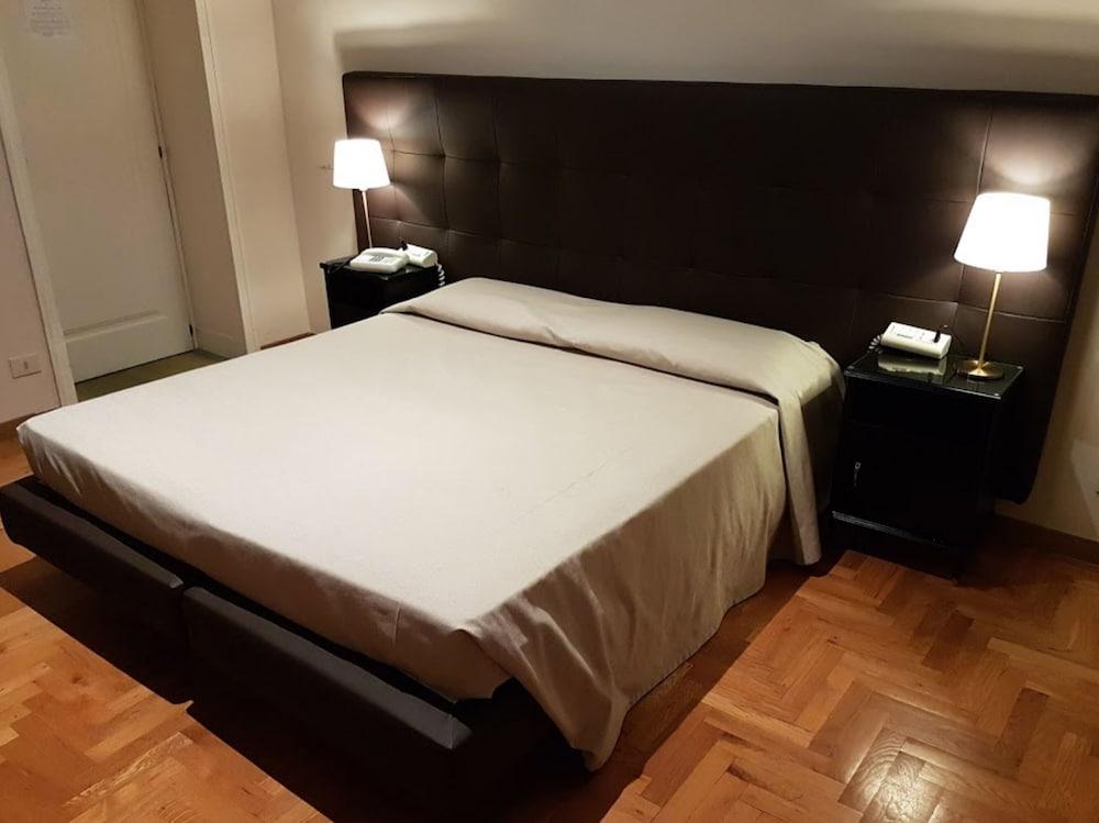 Hotel Touring Wellness & Beauty Fiuggi Dış mekan fotoğraf